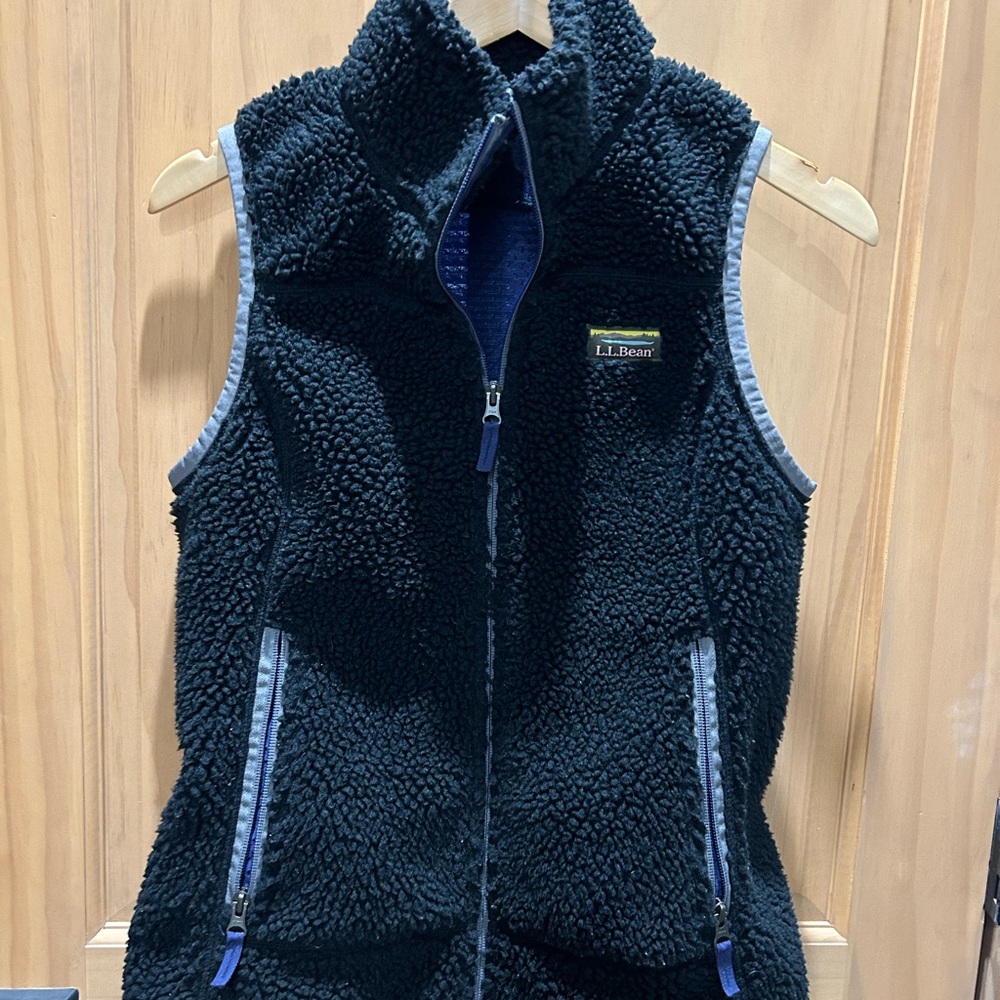 L.L. Bean Black Fleece Vest